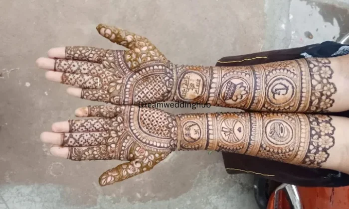 Varsha Mehendi Art